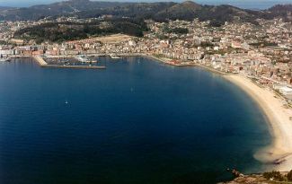 Explore the “Ría”: Cangas