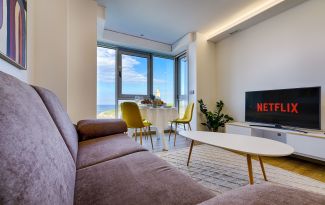 TH Apartments